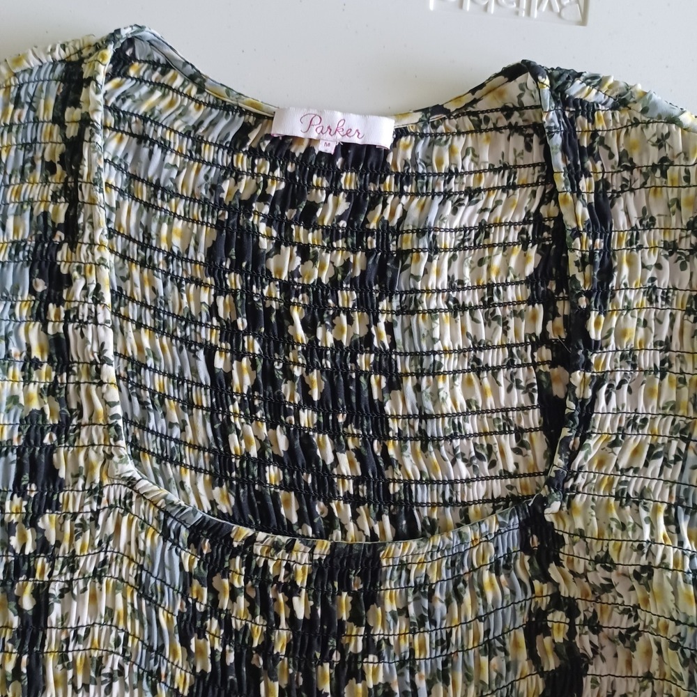 Parker Womens Silk Floral Smocked Peplum Blouse Black Daisy Balloon Sleeve Sz M - Picture 10 of 14